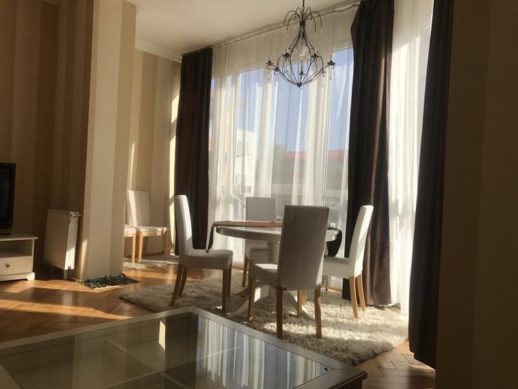 Apartament cu 2 camere decomandat, mobilat în Bună Ziua