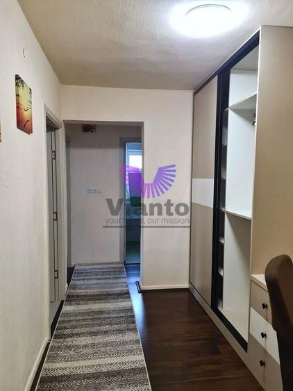 Apartament cu 3 camere decomandat, mobilat în Terezian