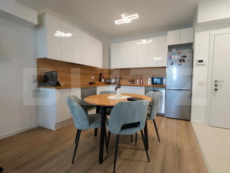 Apartament cu 2 camere semidecomandat, mobilat în Iosia