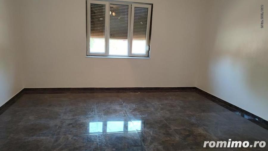Casă cu 2 camere cu Teren 1759 Mp în Fârdea
