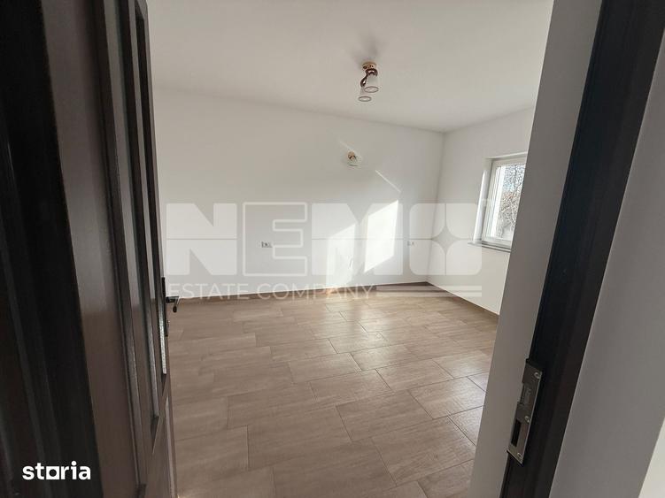 Casă cu 5 camere cu Teren 500 Mp în Central