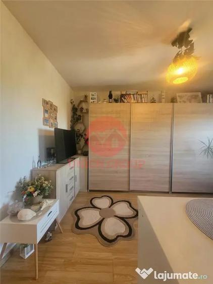 Apartament Modern 2 Camere la Mansarda, Poarta 6 - 14