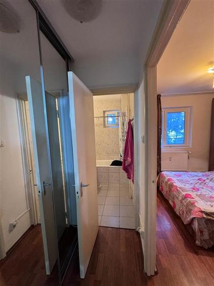 Apartament cu 2 camere semidecomandat, mobilat în Berceni