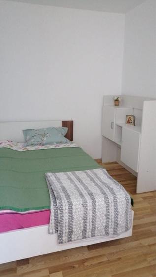 Apartament cu 2 camere semidecomandat în George Enescu