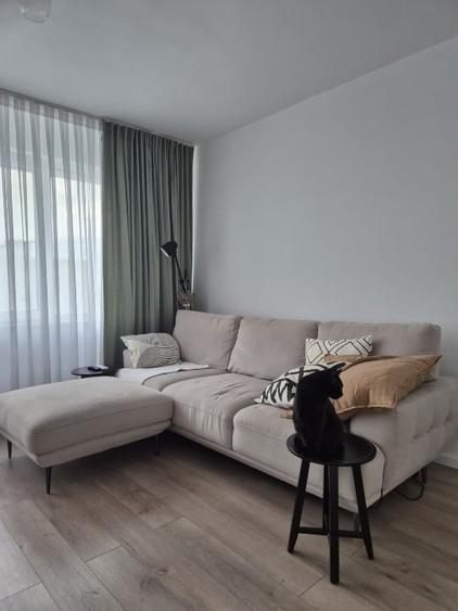 Apartament cu 2 camere semidecomandat, mobilat în Domenii