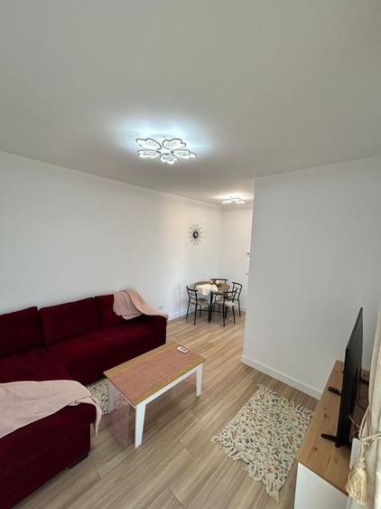 Apartament cu 2 camere decomandat, mobilat în Pipera