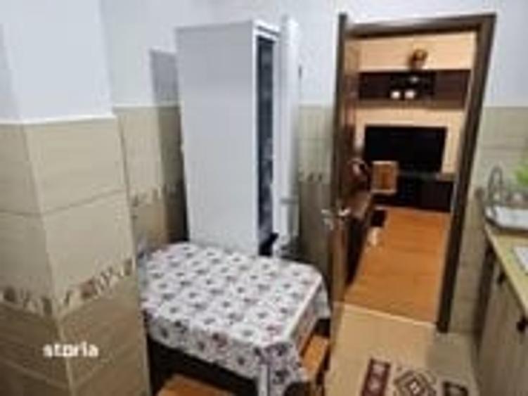 Apartament cu 2 camere semidecomandat, mobilat în Apărătorii Patriei