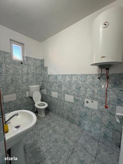 Casă cu 2 camere cu Teren 2530 Mp în Ernei