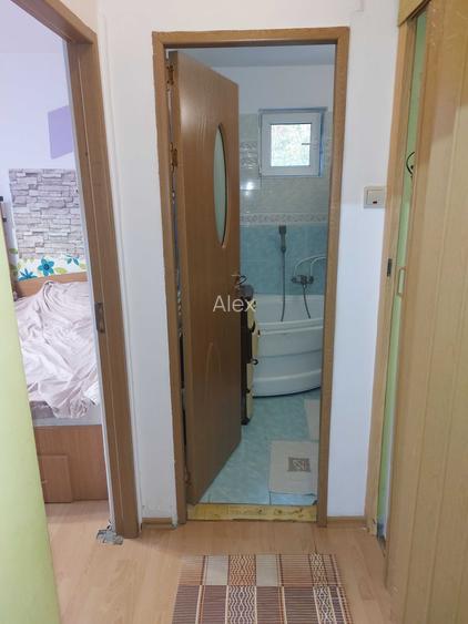 Vand apartament 3 camere Exercitiu
