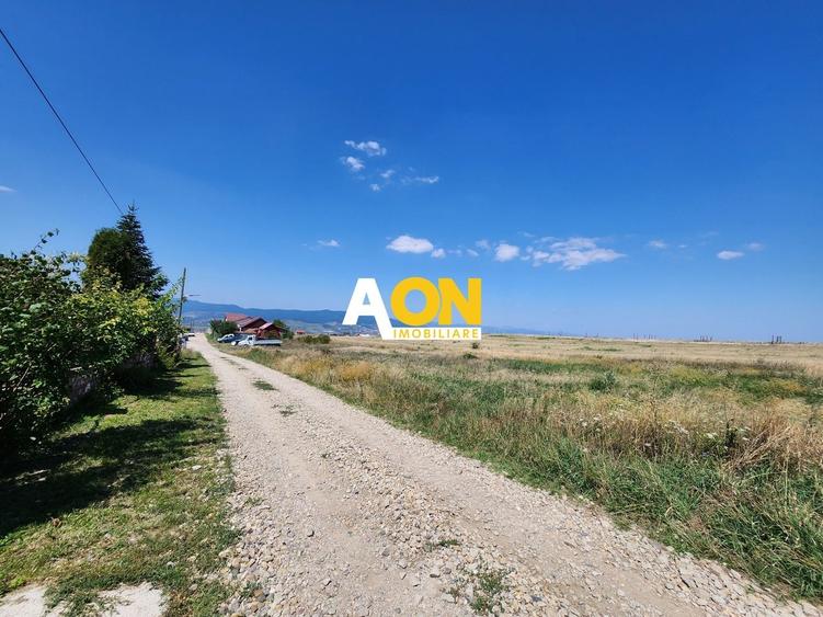 Teren Construcții intravilan de 485 mp, în Periferie