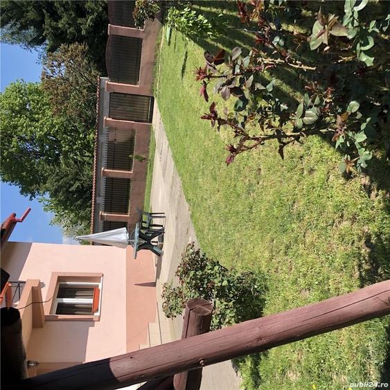 Casă cu 6 camere în Bujoreni