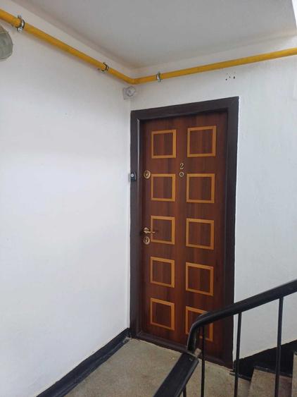 Apartament cu 3 camere decomandat în Săucești