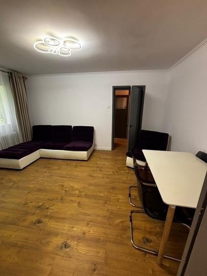 Apartament cu 2 camere decomandat în Semicentral