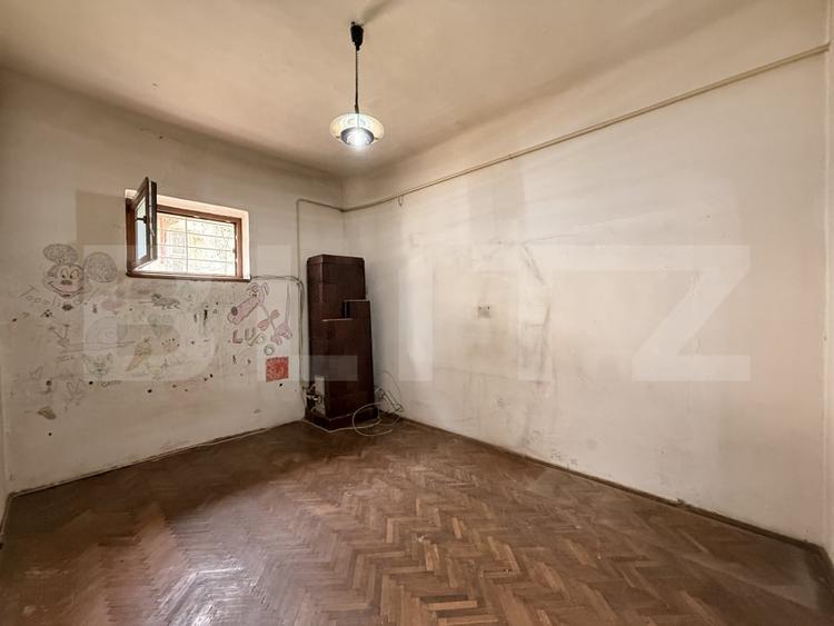 Casă S + P + Pod 200 mp, teren 427 mp, vad auto și pietonal, Centru - 10