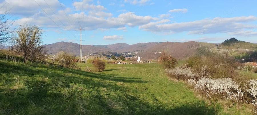 Teren de 2687 mp, în Central