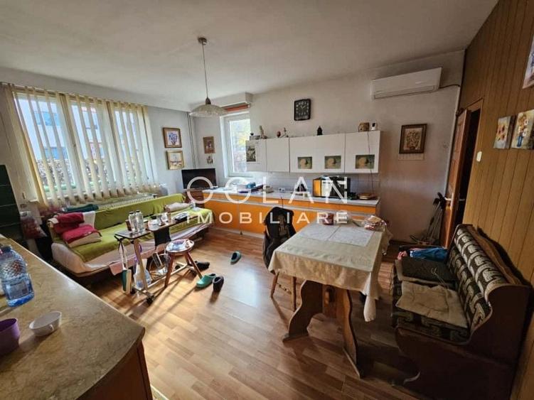 Casă individuală cu 3 camere cu Canalizare în Calea Dumbrăvii