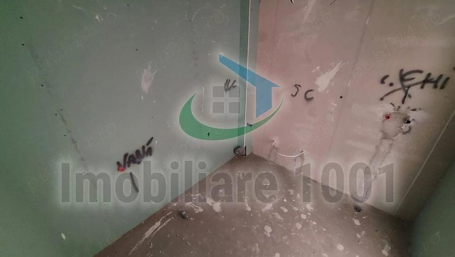 Apartament cu 3 camere, imobil nou, mansarda, zona centrala - 7