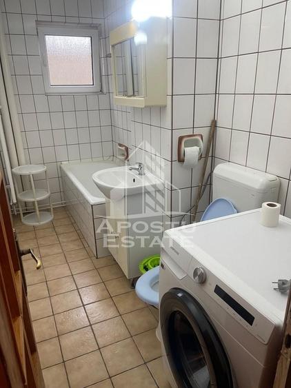 Garsonieră decomandată, mobilată în Complex Studențesc
