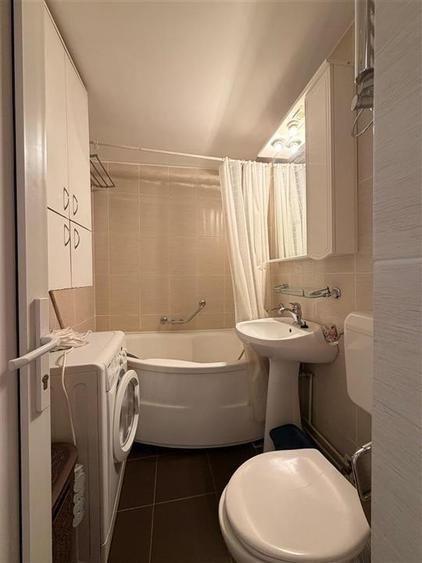 Apartament cu 2 camere decomandat, mobilat în Aviației