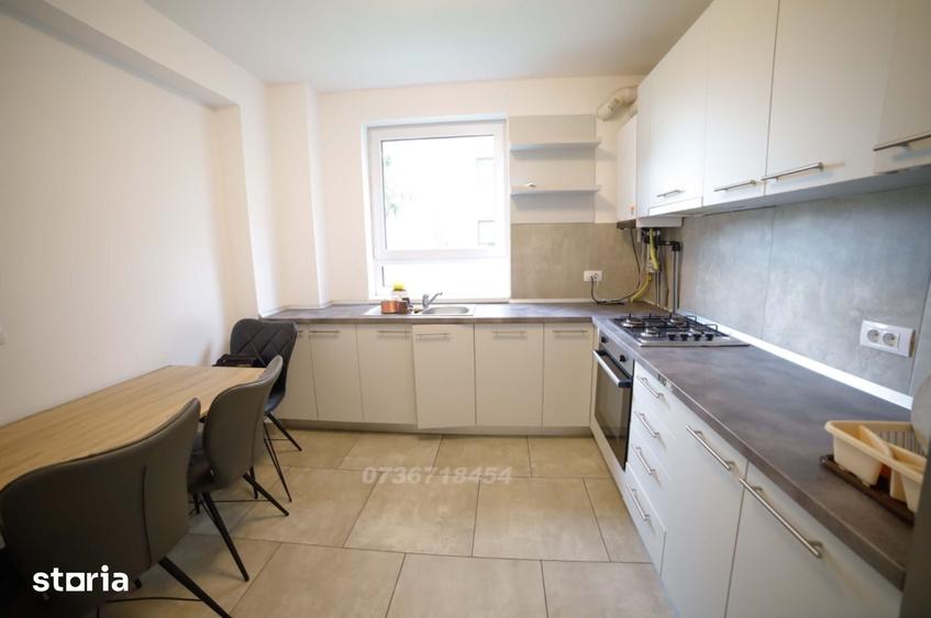 Apartament cu 2 camere decomandat în Tractorul