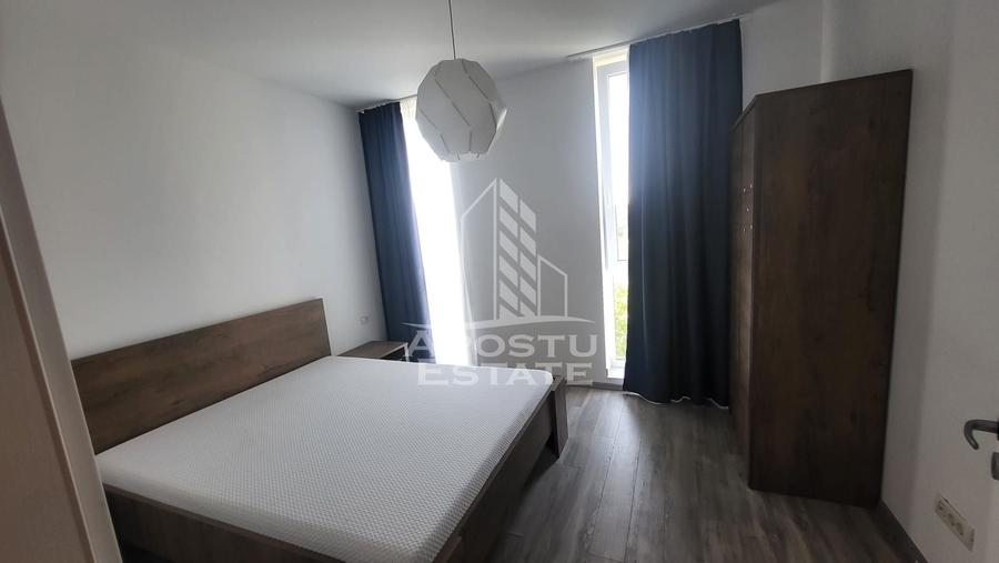 Apartament cu 3 camere decomandat, mobilat în Lipovei