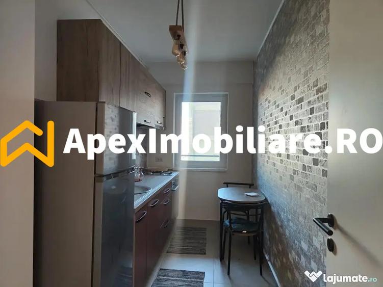 Garsonieră decomandată, mobilată în Sebastian