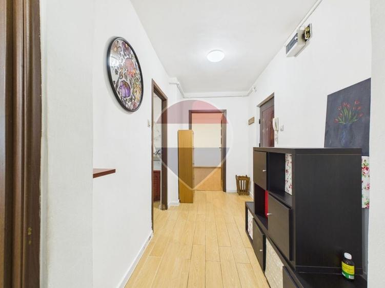 Apartament cu 2 camere decomandat, mobilat în 13 Septembrie