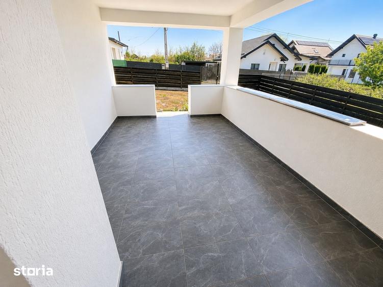 Casă cu 3 camere cu Teren 450 Mp în Podu Roș