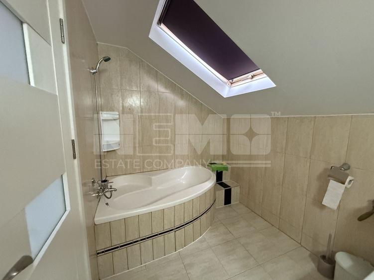 Apartament cu 3 camere decomandat, mobilat în Vest
