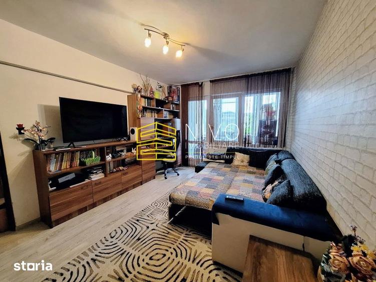 Apartament cu 3 camere decomandat, mobilat în Tudor