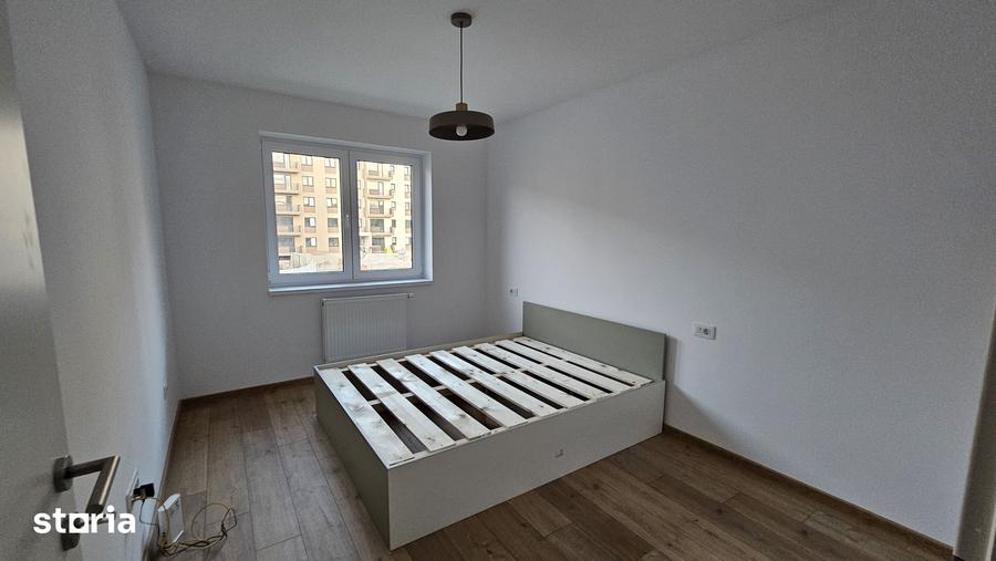Apartament cu 3 camere decomandat, mobilat în Tractorul