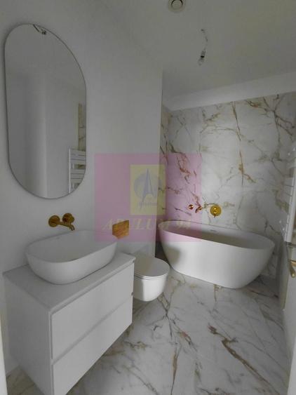 Apartament cu 3 camere decomandat în Unirii