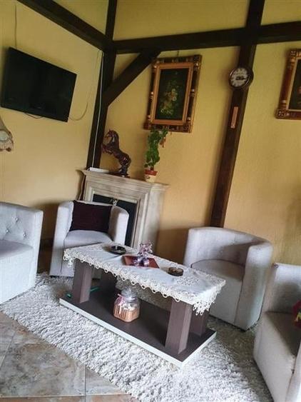 Casă individuală cu 4 camere cu Canalizare în Aradul Nou