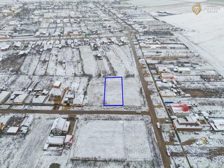 Teren de 1247 mp, în Tisa