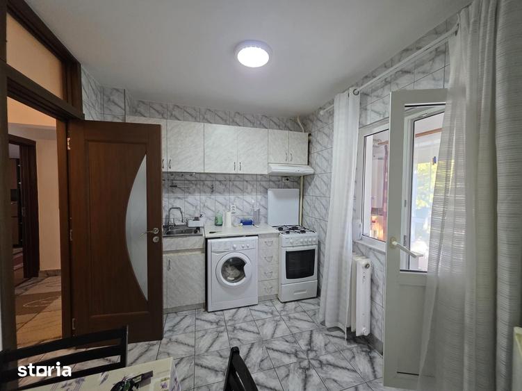 Apartament cu 2 camere decomandat în Gojdu
