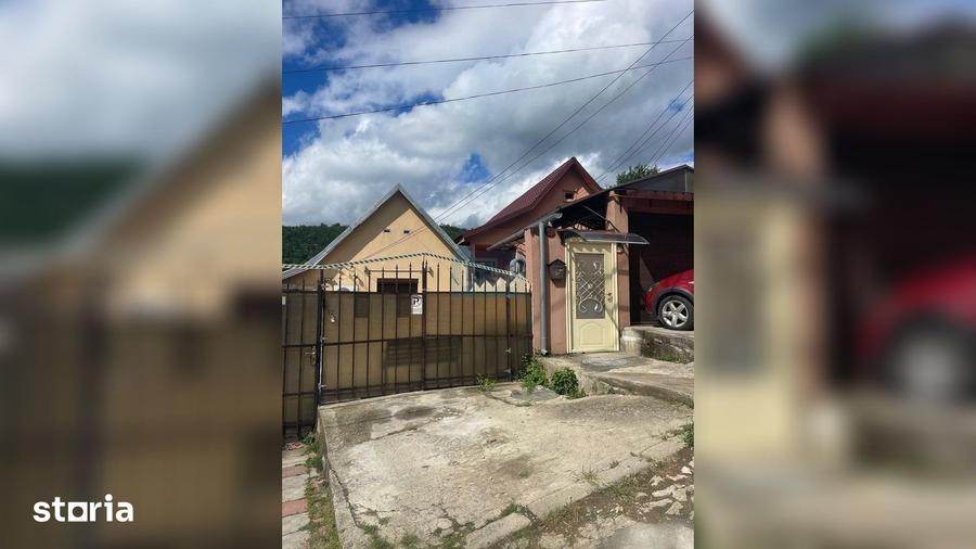 Casă cu 4 camere cu Teren 339 Mp în Stăvila