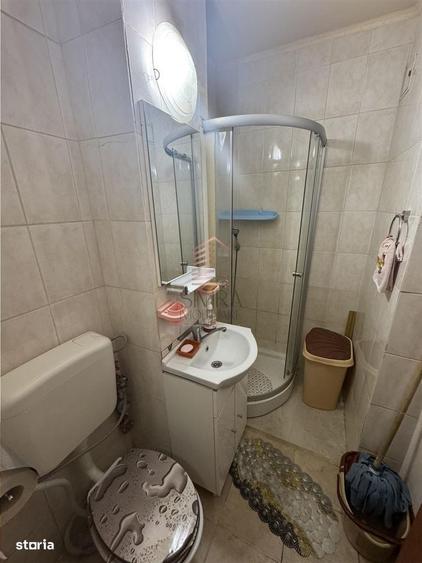 Apartament cu 2 camere semidecomandat în Rogerius