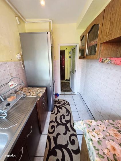 Apartament cu 2 camere semidecomandat în Ultracentral