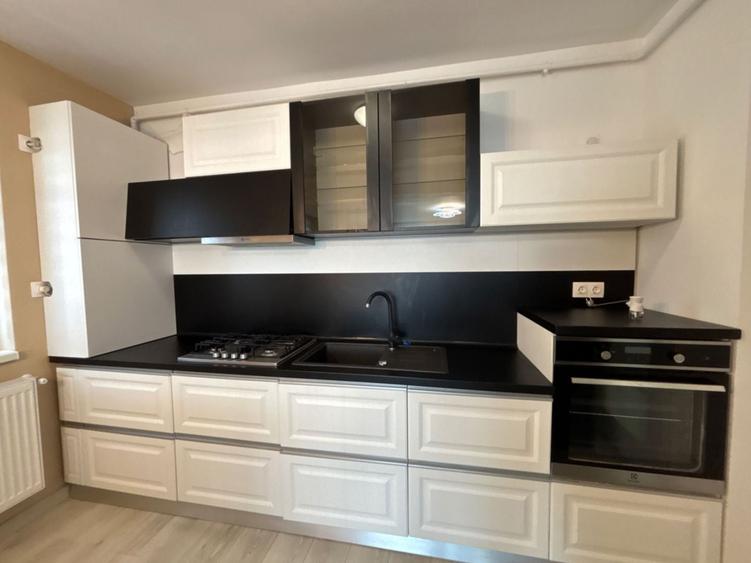 Apartament cu 3 camere decomandat în Șelimbăr