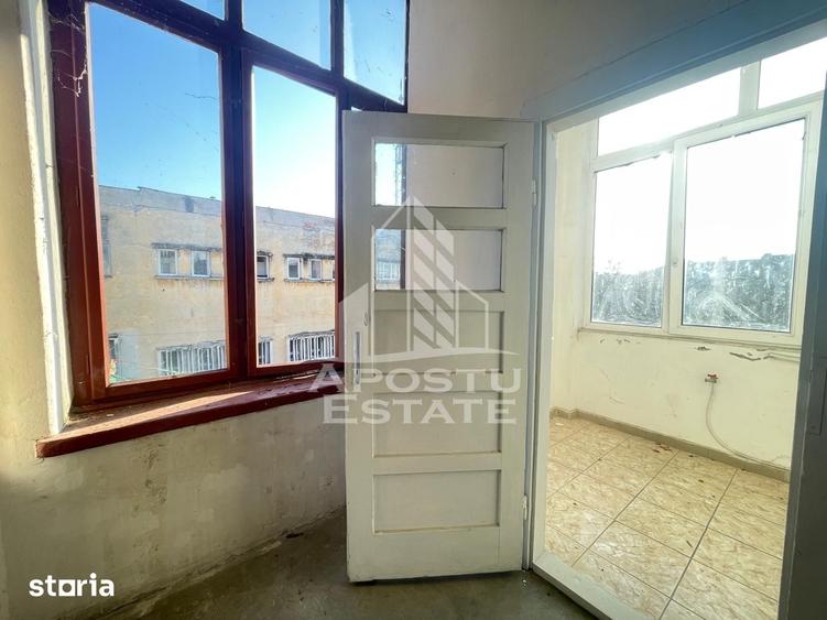 Apartament cu 3 camere în Ultracentral