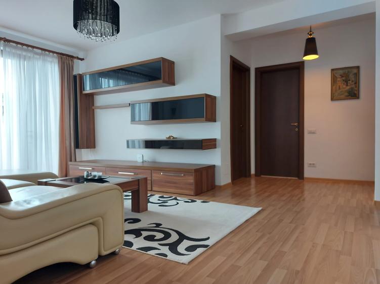 Apartament cu 4 camere decomandat în Iancu Nicolae
