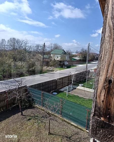 Casă cu 3 camere cu Teren 2522 Mp în Produlești
