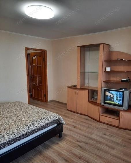 Garsonieră decomandată în Florilor
