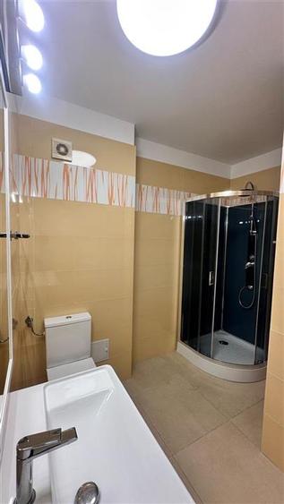 Apartament cu 2 camere decomandat în Astra
