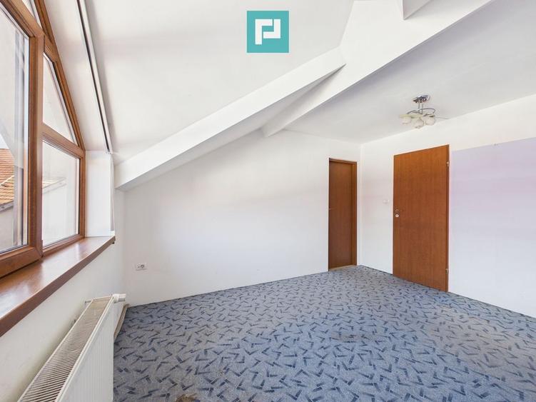 Apartament pe 3 niveluri - ultracentral, Arad - 1