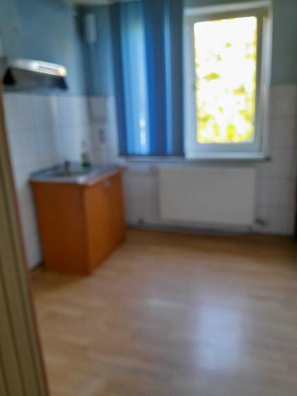Apartament cu 2 camere semidecomandat în Titulescu