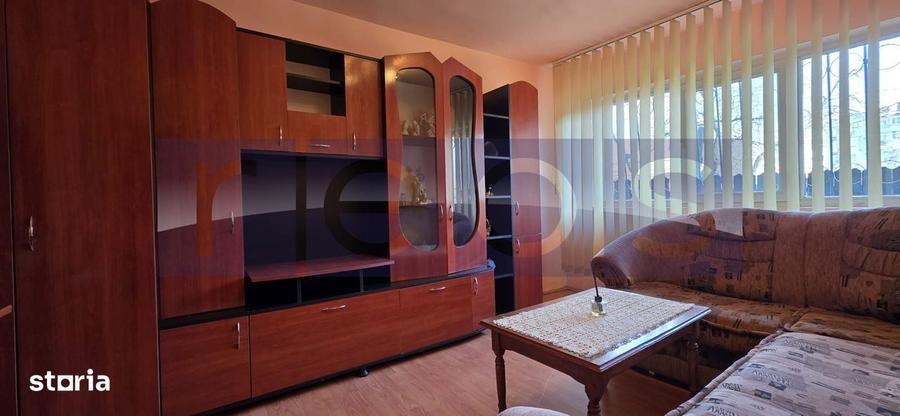 VANZARE 2 CAMERE DECOMANDAT - 9