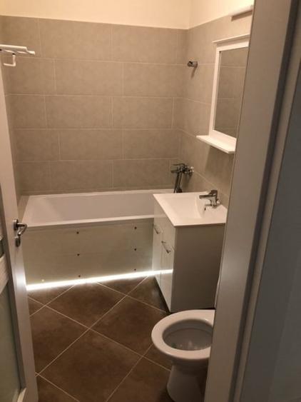 Apartament cu 2 camere decomandat în Girocului