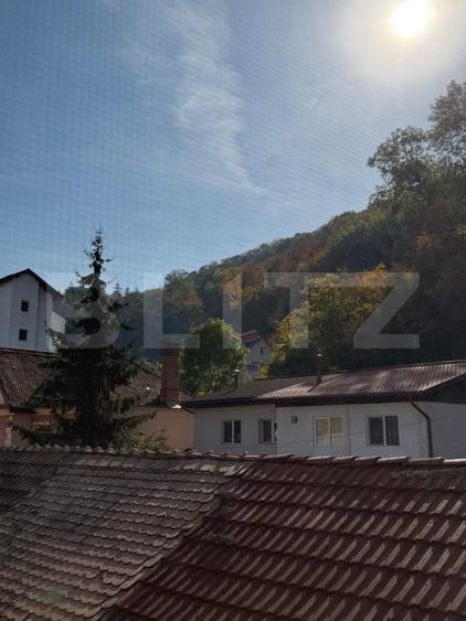Apartament cu 3 camere decomandat, mobilat în Ultracentral