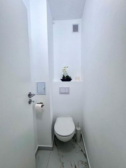 Apartament cu 4 camere semidecomandat în Drumul Taberei